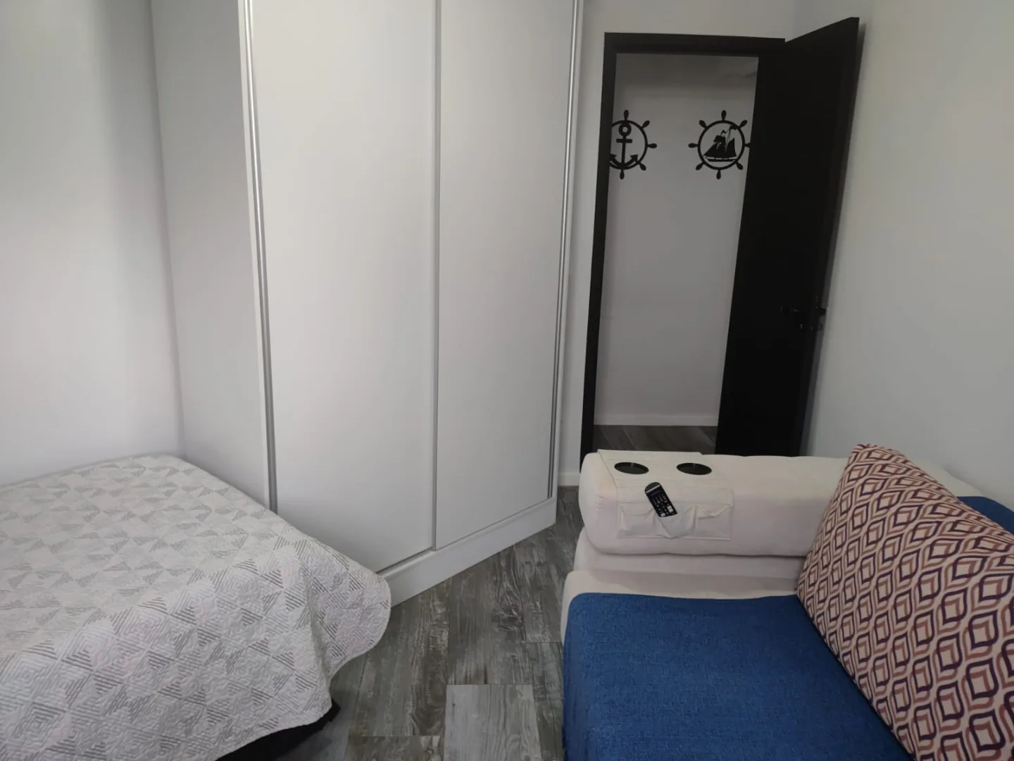 apartamento excelente com vista mar jd real - foto 2