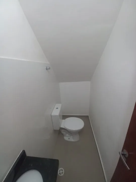 sobrado em condomínio jd real praia - foto 9