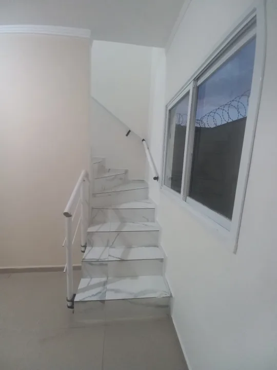 sobrado em condomínio jd real praia - foto 3