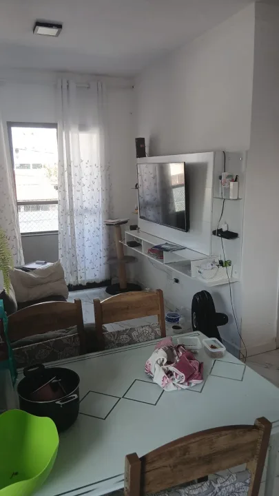 casa em condomínio repasse no bairro Maracanã