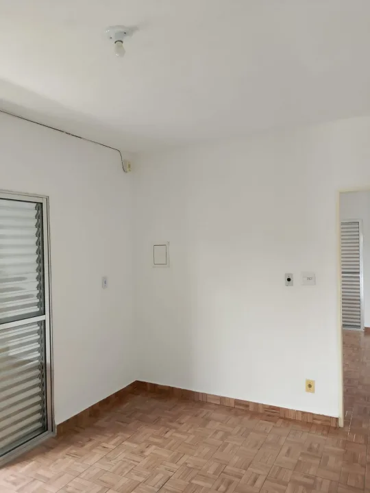 casa sobreposta no bairro jd gloria - foto 1